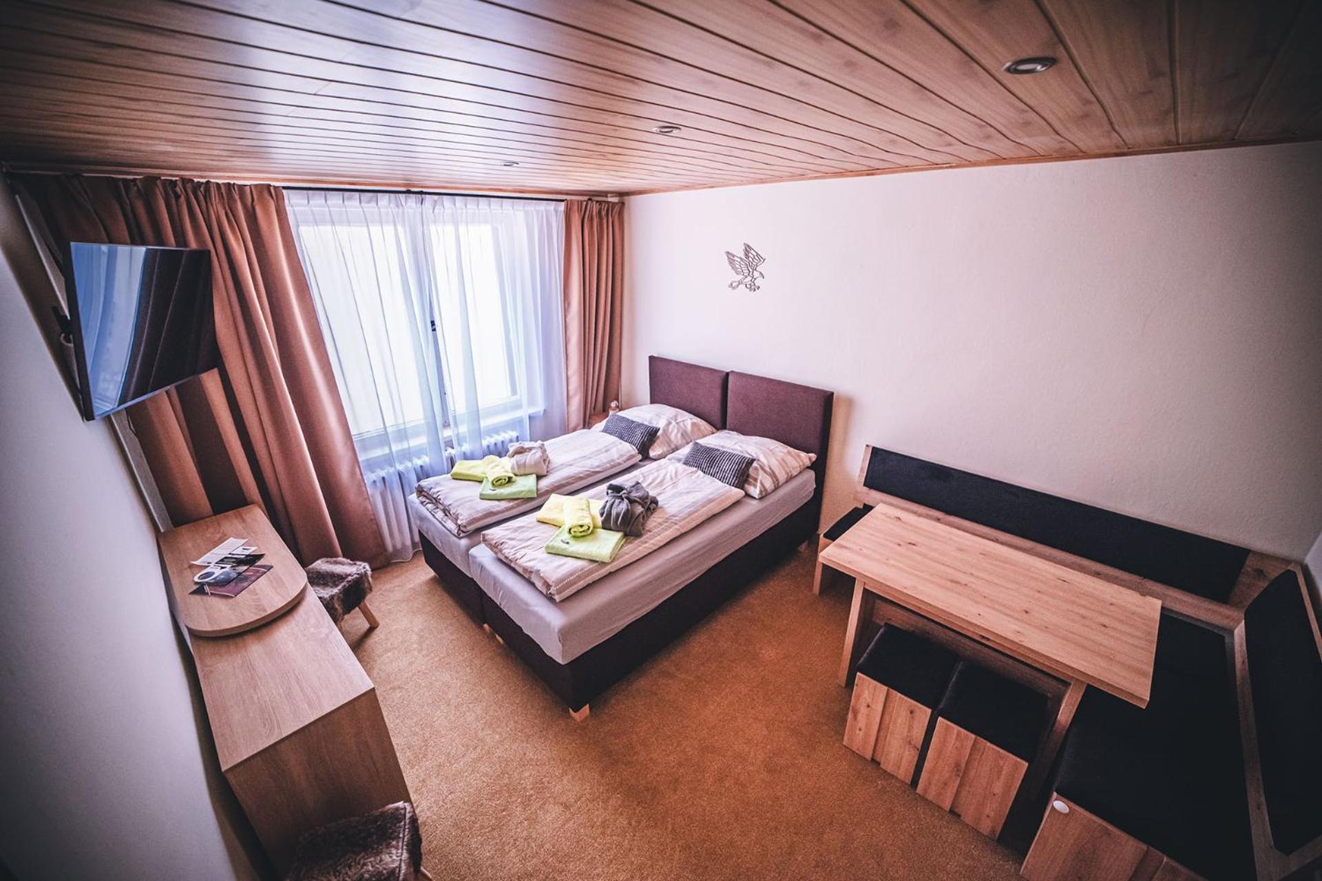 Wellness & Spa Hotel Certov Ngoại thất bức ảnh